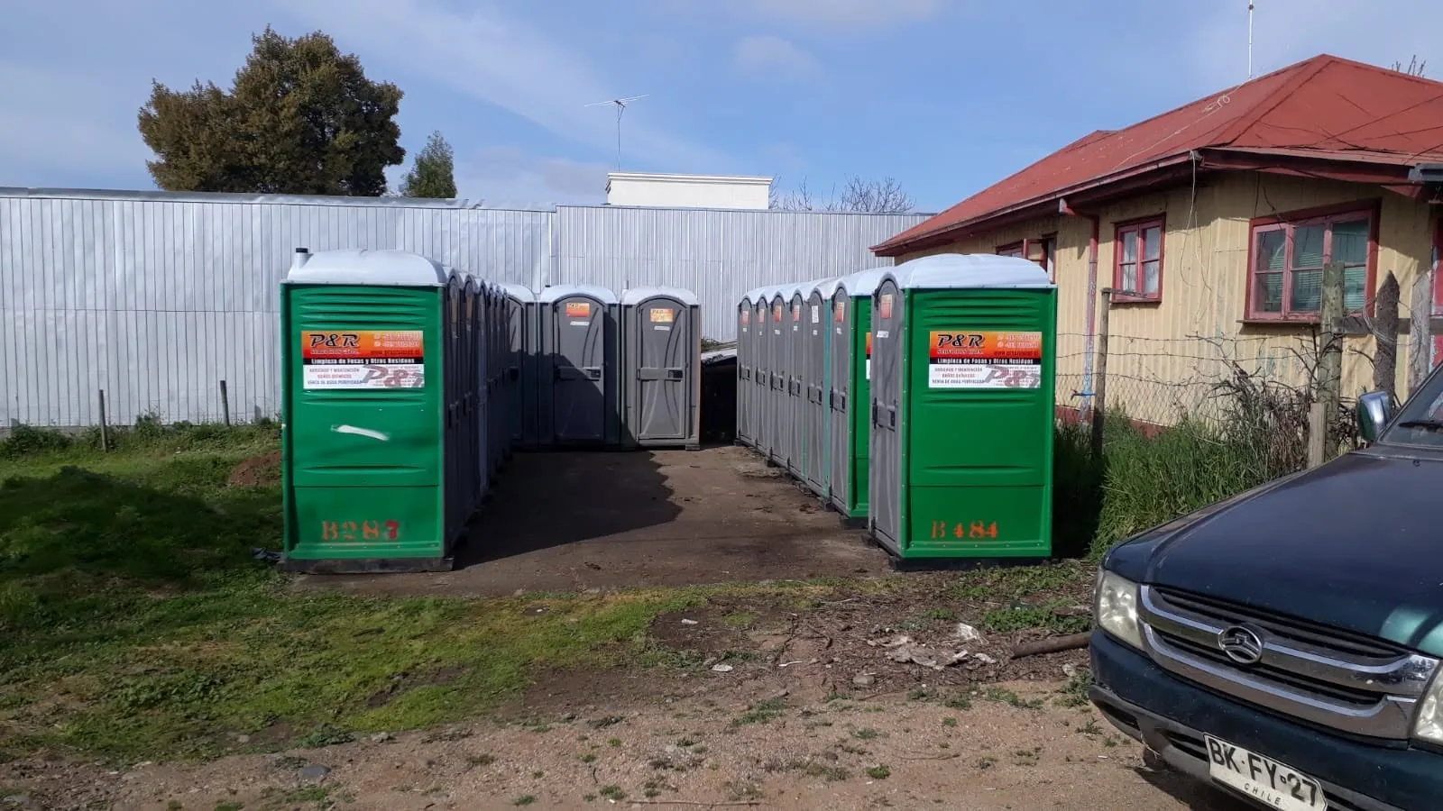 Stock de baños químicos en planta de San Carlos